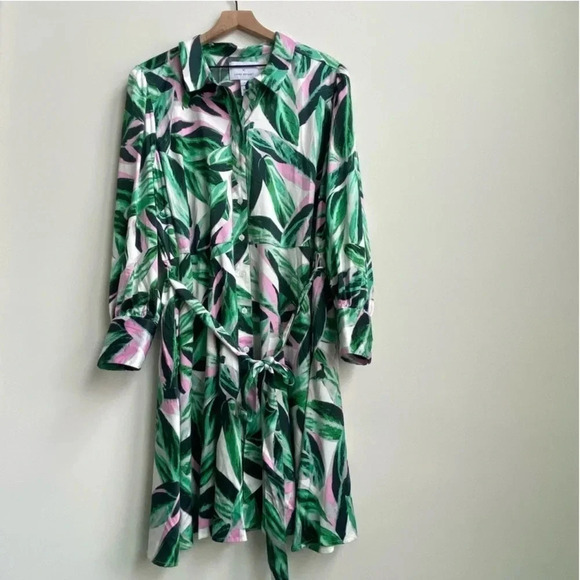 New BeautiCurve X Lane Bryant Palm Leaf Print ShirtDress
Button Dress Size 22 - Picture 9 of 15